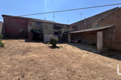 House for sale in Castilfale, Leon, Spain 3 bedrooms, 364 sq.m. No. 185897 - photo 29