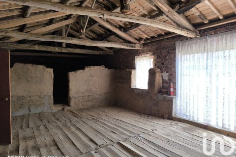 House for sale in Castilfale, Leon, Spain 3 bedrooms, 364 sq.m. No. 185897 - photo 20