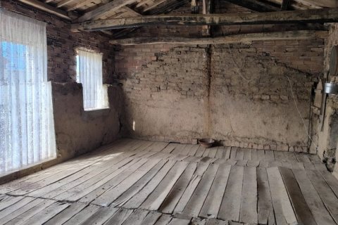 House for sale in Castilfale, Leon, Spain 3 bedrooms, 364 sq.m. No. 185897 - photo 22