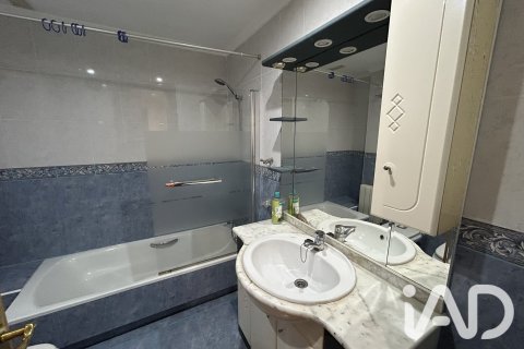 Huoneisto myytävänä San Andres del Rabanedo, Leon, Espanja, 2 makuuhuonetta, 68 m2 No. 195799 - kuva 8