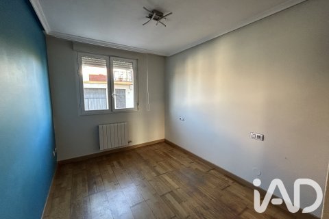 Huoneisto myytävänä San Andres del Rabanedo, Leon, Espanja, 2 makuuhuonetta, 68 m2 No. 195799 - kuva 10