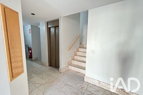 Huoneisto myytävänä San Andres del Rabanedo, Leon, Espanja, 2 makuuhuonetta, 68 m2 No. 195799 - kuva 3