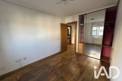 Huoneisto myytävänä San Andres del Rabanedo, Leon, Espanja, 2 makuuhuonetta, 68 m2 No. 195799 - kuva 15