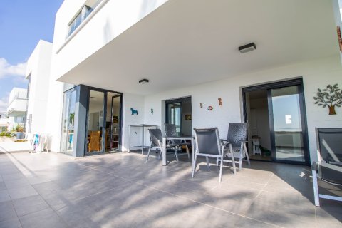 Dzīvoklis pārdošanā Las Ramblas, Alicante, Spānijā 2 istabas, 82 m2 Nr. 145118 - attēls 3