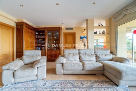 Dom w Platja D'aro, Girona, Hiszpania 3 sypialnie, 290 mkw. nr 176937 – zdjęcie 22