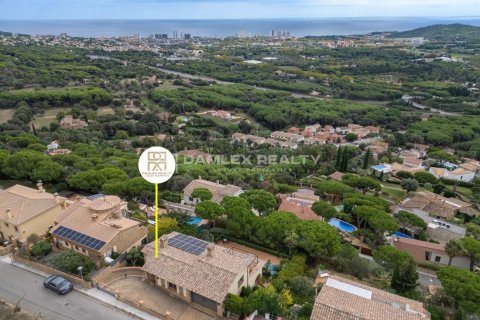 Dom w Platja D'aro, Girona, Hiszpania 3 sypialnie, 290 mkw. nr 176937 – zdjęcie 2