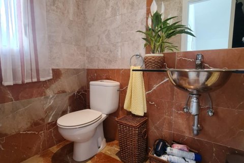 Villa in vendita a Alicante, Spagna 3 camere da letto, 124 mq. N° 155639 - foto 17