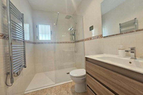 Villa en venta en Benijófar, Alicante, España 3 dormitorios, 130 m2 No. 149801 - foto 11