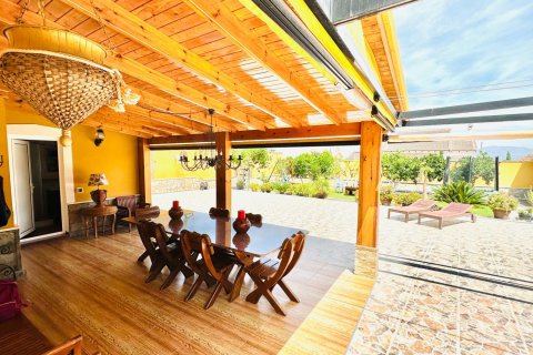 Villa en venta en Montepinar, Alicante, España 5 dormitorios, 201 m2 No. 149799 - foto 7