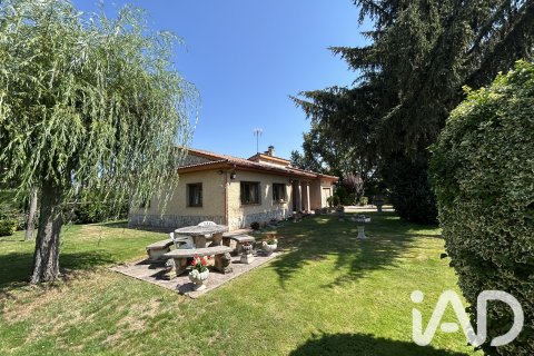 Hus till salu i Villadangos del Paramo, Leon, Spanien 3 sovrum, 163 kvm. Nr. 194410 - foto 4