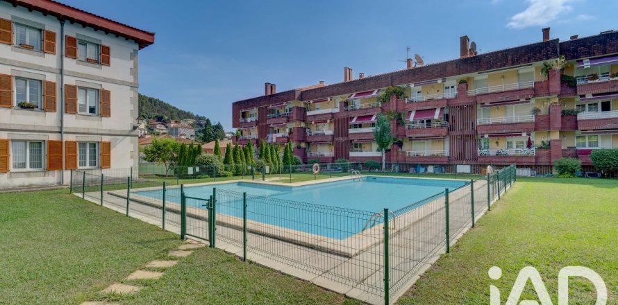 Tvåvåningslägenhet i Castro-Urdiales, Cantabria, Spanien 3 sovrum, 107 kvm. Nr. 194409