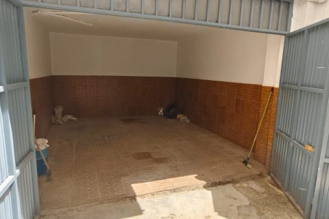 Garage for sale in Ecija, Seville, Spain 28 sq.m. No. 187957 - photo 5