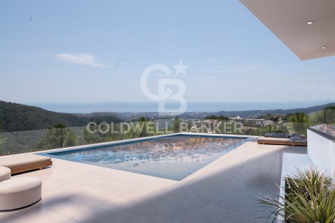 Villa à vendre à Benahavis, Malaga, Espagne, 4 chambres, 596 m2 No. 178489 - photo 2