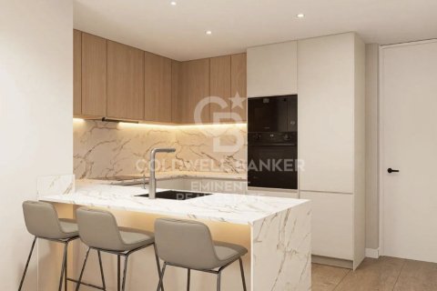Apartment à vendre à Barcelona, Espagne, 3 chambres, 115 m2 No. 178490 - photo 4