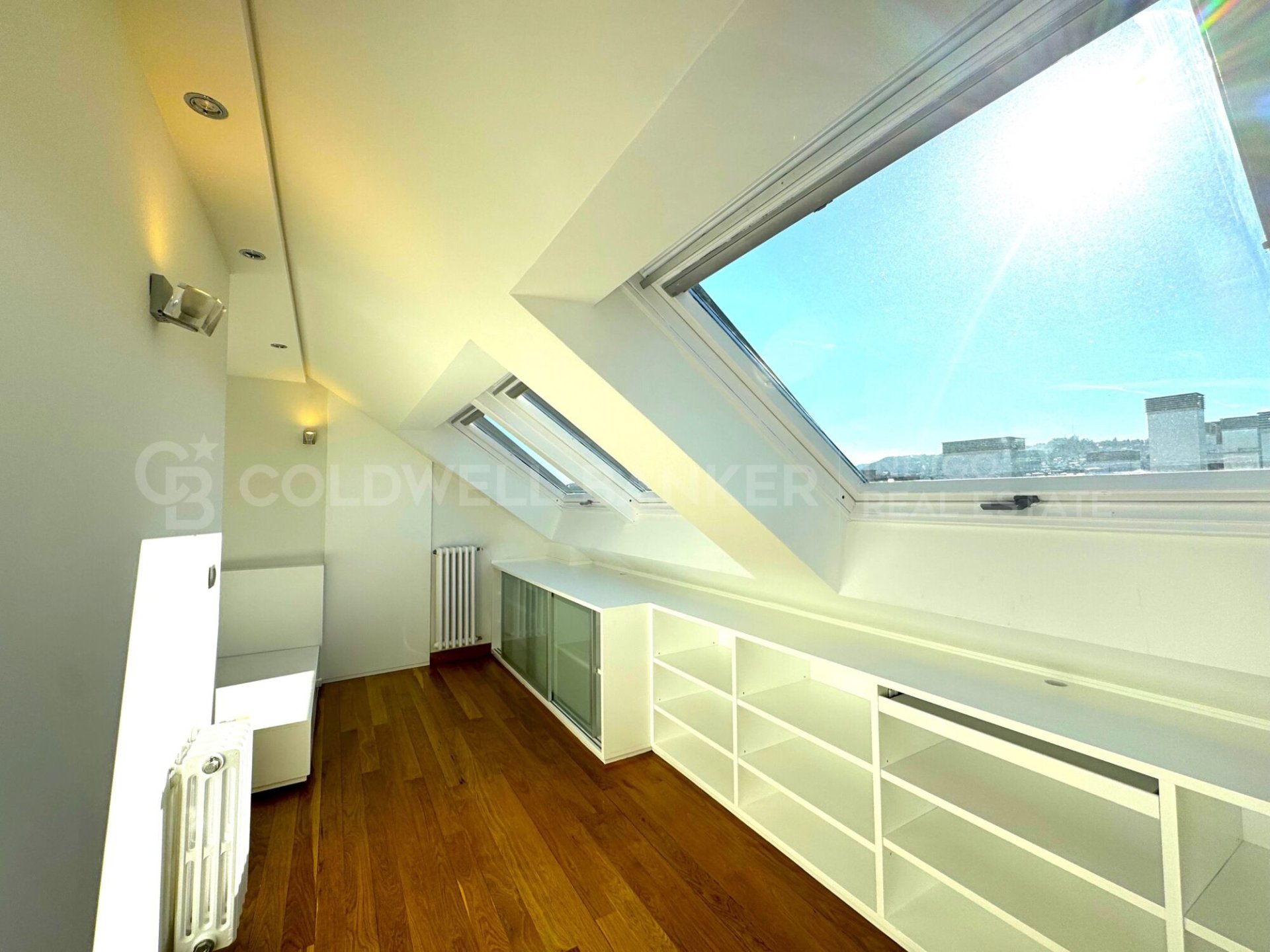 Duplex in Vigo, Pontevedra, Spain 1 bedroom, 115 sq.m. No. 178493