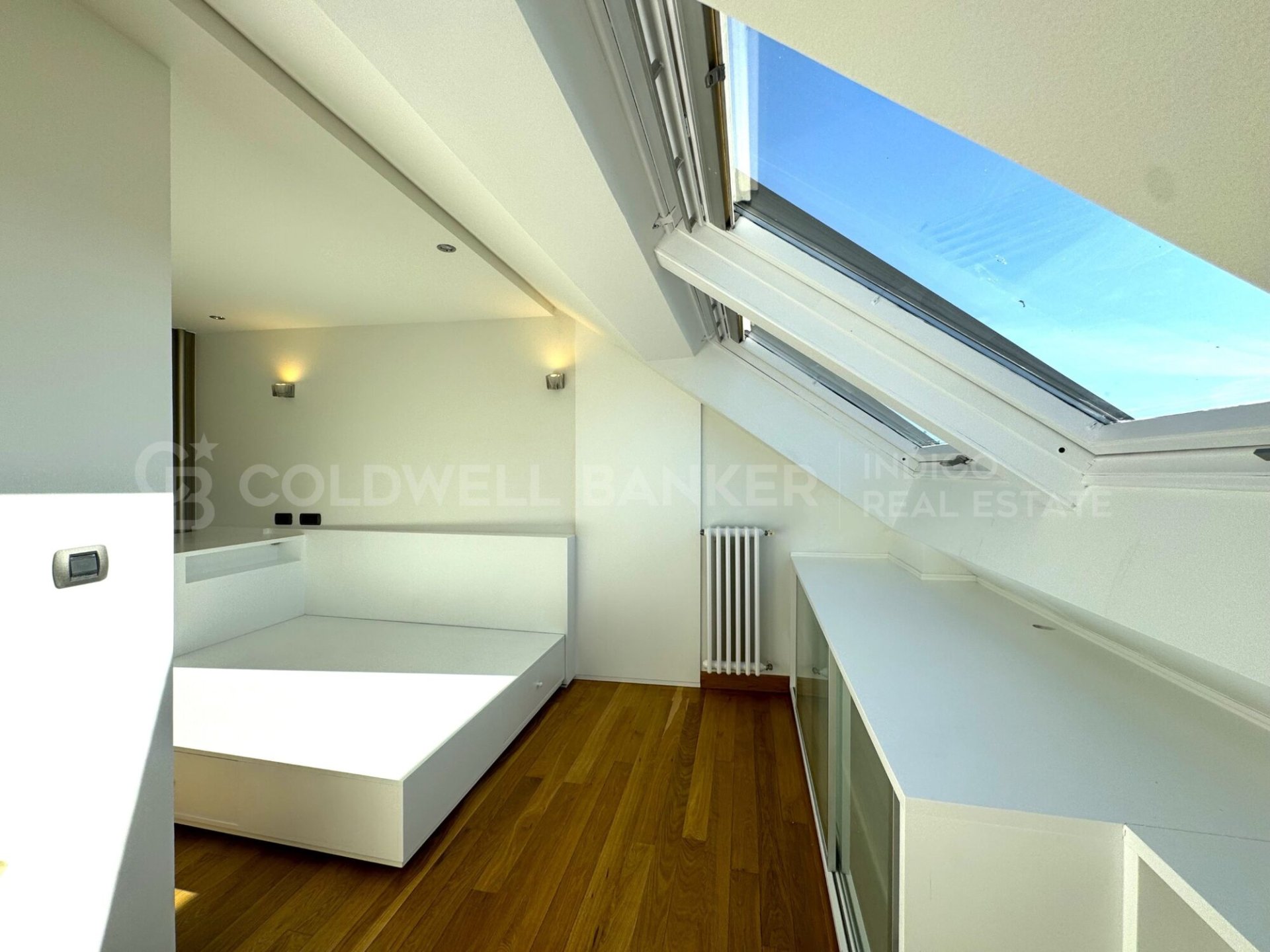 Duplex in Vigo, Pontevedra, Spain 1 bedroom, 115 sq.m. No. 178493
