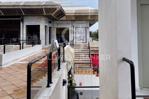 Liikekiinteistö myytävänä Marbella, Malaga, Espanja, 1 makuuhuone, 130 m2 No. 157184 - kuva 12