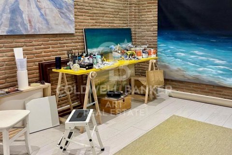 Liikekiinteistö myytävänä Marbella, Malaga, Espanja, 1 makuuhuone, 130 m2 No. 157184 - kuva 3