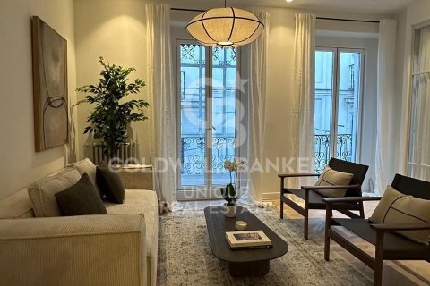 Apartamento en venta en Madrid, España 2 dormitorios, 117 m2 No. 157182 - foto 7