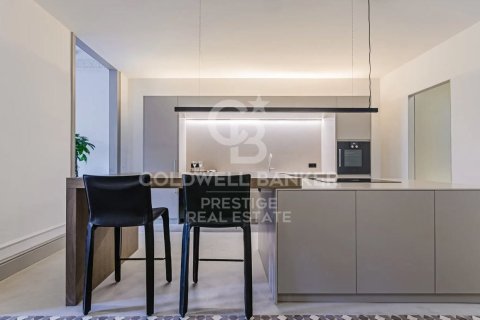 Apartamento en venta en Barcelona, España 3 dormitorios, 242 m2 No. 157185 - foto 18