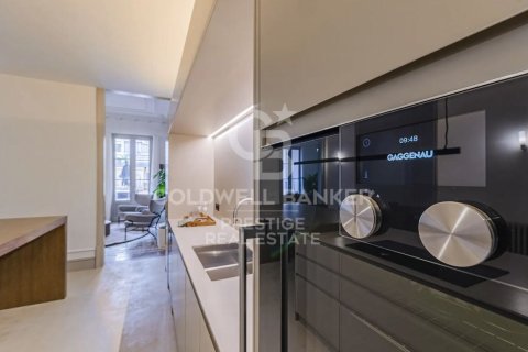 Apartamento en venta en Barcelona, España 3 dormitorios, 242 m2 No. 157185 - foto 19