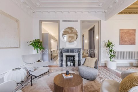 Apartamento en venta en Barcelona, España 3 dormitorios, 242 m2 No. 157185 - foto 14